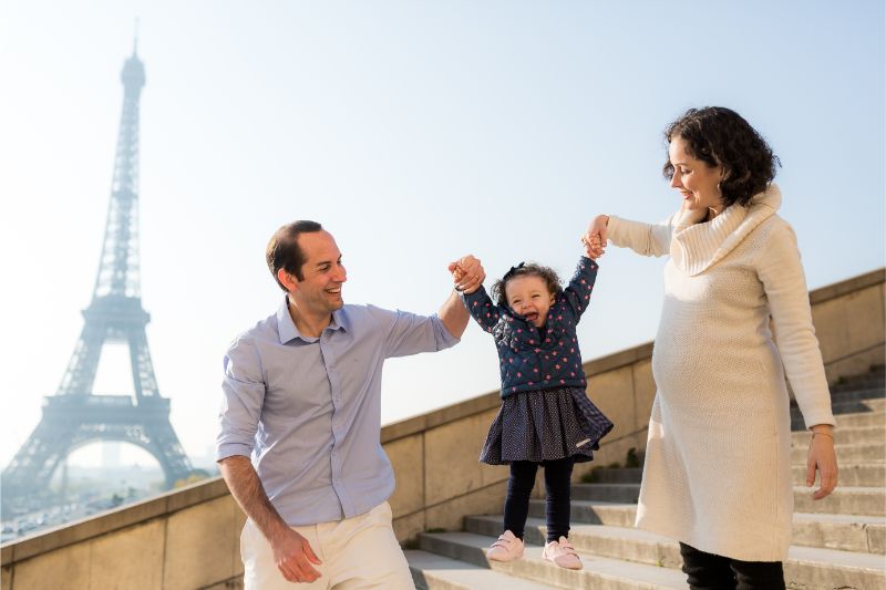 Ensaio família na Torre Eiffel em Paris - Tour com fotógrafa em Paris