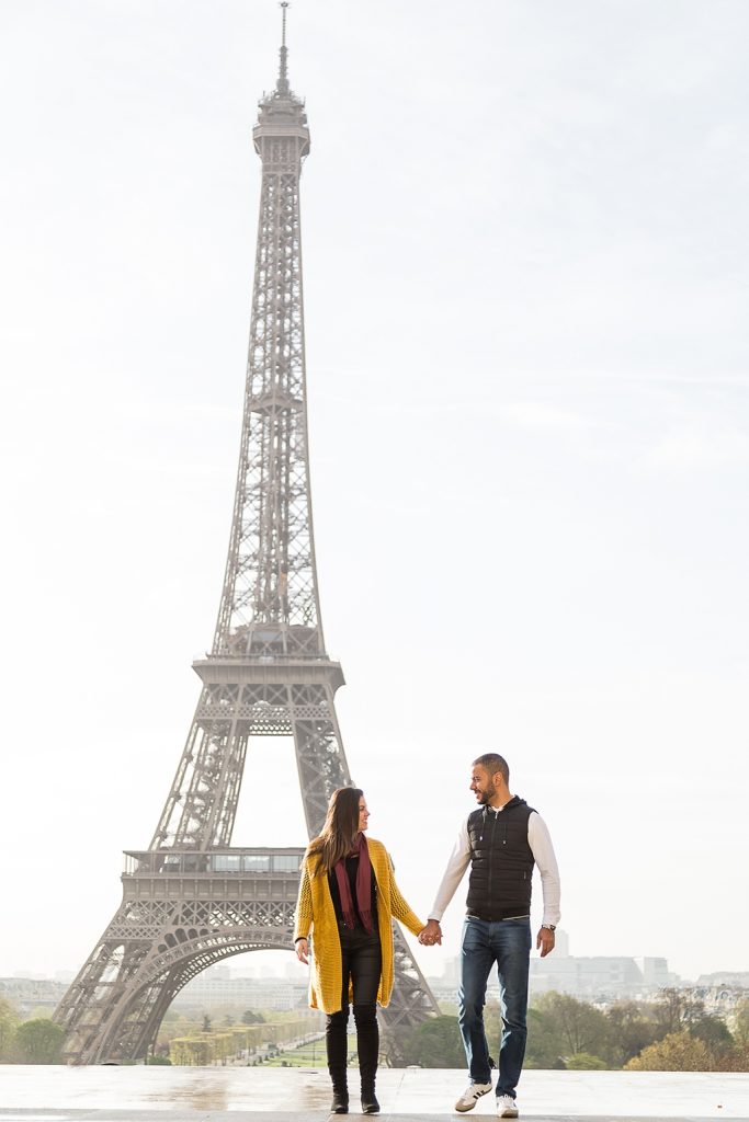 Paris Couple Honeymoon Experience - Candid photos at Eiffel Tower - Paris photographer