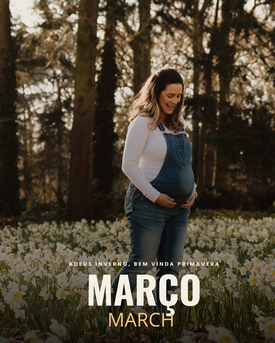 🇬🇧 MARCH IN PARIS 🌸 [português abaixo]

March is a month of transition, perfect for capturing calm, blooming Paris. Expect temperatures between 6–13°C and longer days, with the sun rising around 7:30 AM and setting around 7:00 PM.

📸 Best light: sunrise (~7:00–7:45 AM) or sunset (~6:15–7:00 PM)
🥐 Seasonal treats: light soups, warming winter dishes, French pastries, and the first sunny café breaks 😎
🧥 What to wear: light layers, mid-weight coat or trench coat, thermal base layers on colder days, scarf, and comfortable boots, warmth + natural, flowing photos
📍 What to do: visit museums with shorter lines, enjoy cafés with outdoor tables, and wander through neighborhoods, parks, and along the Seine.

Enjoy the blooms, the light… and the pastries 🥐🌸

—

🇧🇷 MARÇO EM PARIS 🌸

Março é um mês de transição, perfeito para fotos em uma Paris tranquila e florida. As temperaturas variam entre 6°C e 13°C, e os dias ficam mais longos, com o sol nascendo por volta das 7h30 e se pondo às 19h.

📸 Melhor luz: amanhecer (~7h00–7h45) ou fim de tarde (~18h15–19h00)
🥐 Comidas da estação: sopas leves, pratos ainda quentes do inverno, doces da confeitaria francesa e os primeiros cafés ao sol
🧥 O que vestir: camadas leves, casaco médio ou trench coat, segunda pele térmica nos dias frios, cachecol e botas confortáveis — para se manter aquecida e garantir fotos fluidas e naturais
📍 O que fazer: museus com menos filas, mesas externas dos cafés nos dias de sol, e passeios tranquilos pelos bairros, parques e margens do Sena.

Março é o mês perfeito para aproveitar uma Paris florida e calma, ideal para fotos de casal, família ou ensaios solo 🤍📸

—

ensaio fotográfico em Paris, dicas de Paris em março, fotógrafo em Paris para turistas, fotos em Paris primavera

#MarçoEmParis #ParisNaPrimavera #FotógrafaEmParis #DicasDeParis #FotosEmParis