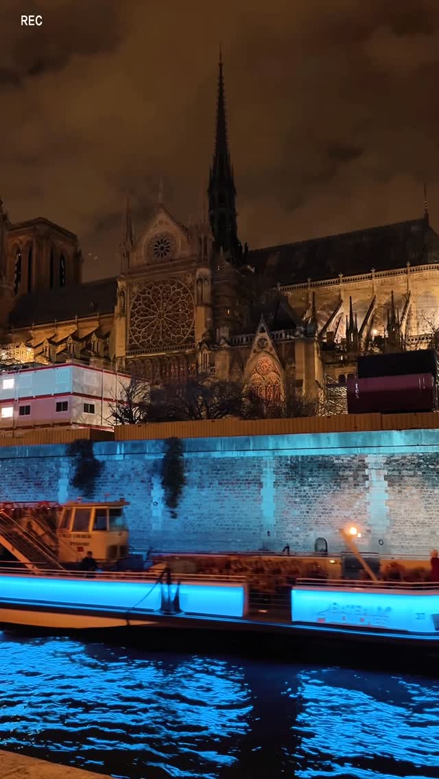 ✨Paris by night, 14 January 2026.